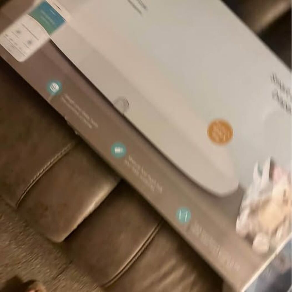Halo weight scale